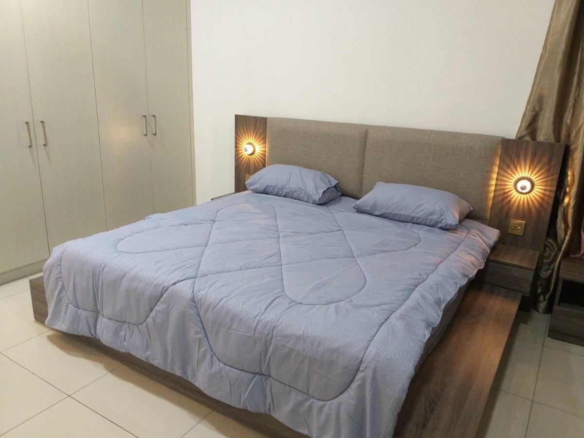 Aliff Avenue 2 Bedroom Homestay Джохор Бахру Екстериор снимка